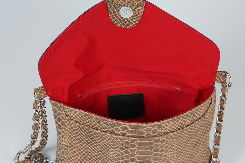 Cartera Rockera